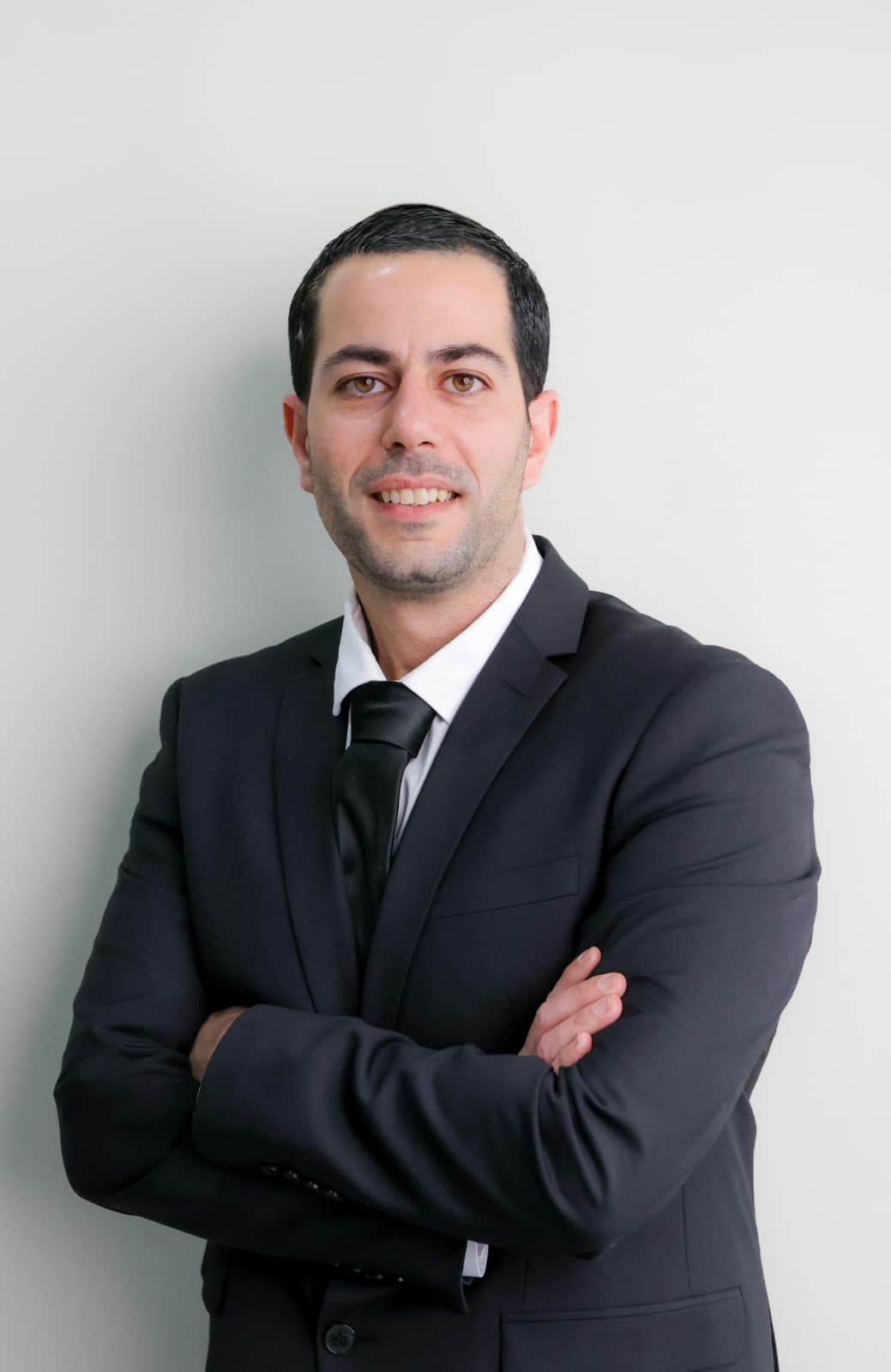 עו״ד אלי נקווה